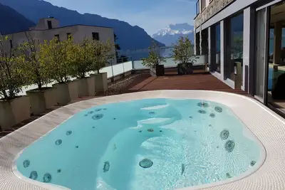 Image de Montreux Lake View Apartments and Spa