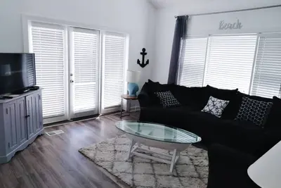 Image de Condo avec vue sur l'océan avec piscine et plage face à l'océan