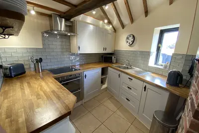 Image de Superbe caractère 2 lit grange conversion idéal pour les couples, les familles et les animaux de compagnie