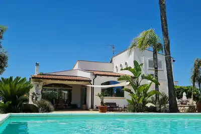 Image de Elégante villa avec piscine dans le Salento