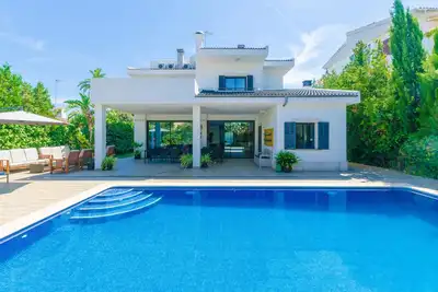 Image de Villa Diagonal - Villa with private pool in Can Picafort. Free WiFi