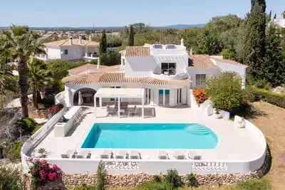 Image de Villa with free Wi-Fi | A\/C | private pool [can be heated] | garden | near Marina | sea view [Rlag57]