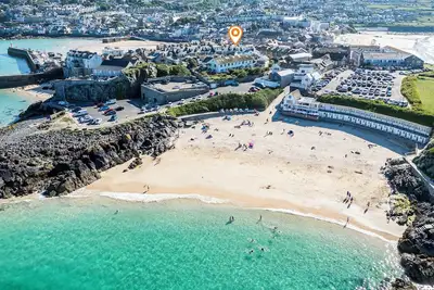 Image de Pendynas, luxury home, heart of St Ives. Beaches, shops, restaurants all very close. Free parking for 2 cars. Free WiFi.
