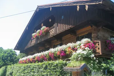 Image de Maison ancienne - murs neufs: grand appartement 4 étoiles **** dans la vieille ferme construite en 1666