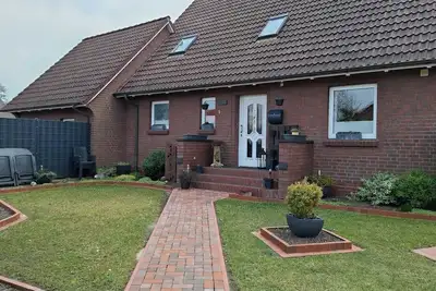 Image de Apartment directly on the dike, central quiet location, modern, Wlan, up to 5 pers.