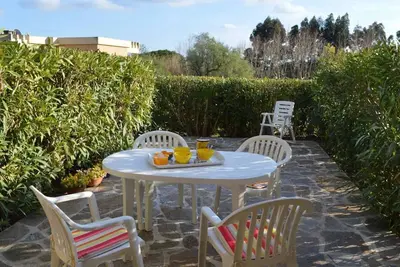 Image de Studio cabine avec terrasse et parking, Ă 250 m de la plage d'Aiguebelle, Le Lavandou