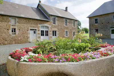 Image de Grand Grand Gîte familial - (7 km des plages)