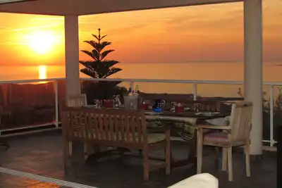 Image de Villa 5 étoiles piscine vue féerique mer 6 personnes Aucun Vis A Vis