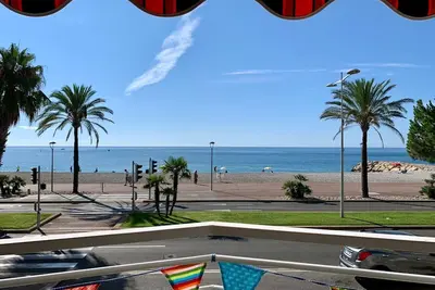 Image de Très Bel appartement 2 Pp 55 m° Front de Mer 1° étage près Hippo Cote d'Azur
