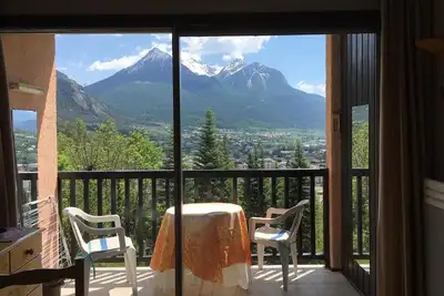 Image de Studio lumineux et calme - 2 à 4 personnes - Briançon (Hautes Alpes)