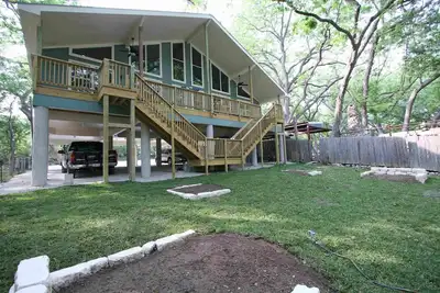 Image de Le GuadalupeRiverDuplex est sur la zone de tubulure principale de Guadalupe