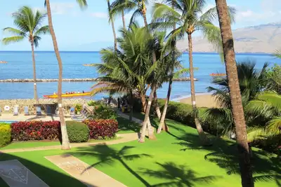 Image de Belle Oceanfront 2b / 2b, vue coucher de soleil, wi-fi, à quelques pas de la plage!