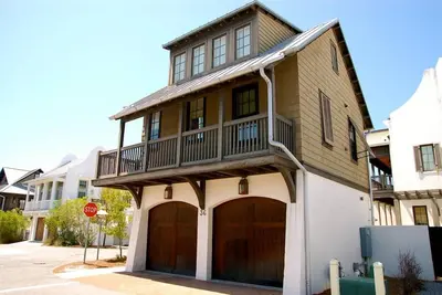 Image de Crow's Nest: Amazing Carriage House - Sud de 30a avec Gulf Views!