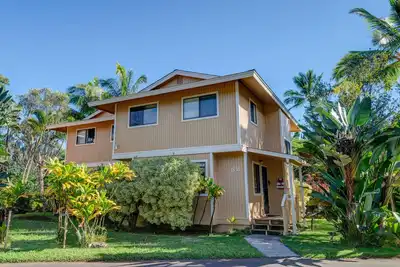 Image de Tout Nouveau Avec Vues! Vie chic. Des arcs-en-ciel partout! 3bdr. Marcher jusqu'à la plage