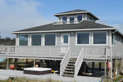 Image de Oceanfront, Moclips \"Eagle'S Nest\". SPÉCIAUX D'Hiver! Hot Tub, Vues ÉTONNANTES!