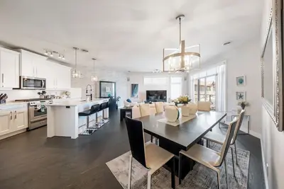 Image de Suite Penthouse de luxe en bord de mer au Barona Beach Resort!
