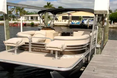 Image de Bateau Gratuit, piscine chauffée et tarifs spéciaux automne \/ hiver!