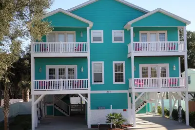Image de *** SPÉCIAL Septembre *** 1 Blk de Beach / 5br / 4. 5 Ba / Pvt Pool / Animaux acceptés