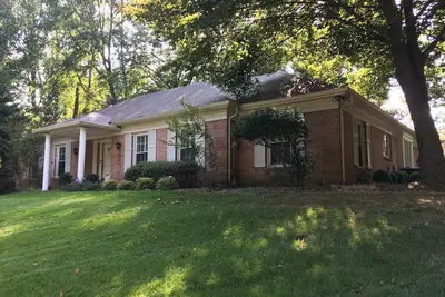 Image de Maison de style ranch 3 chambres dans le quartier historique de Prospect