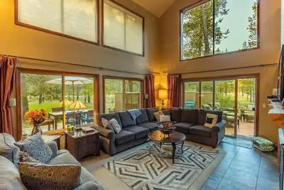 Image de Réservez vos vacances de Noël maintenant.