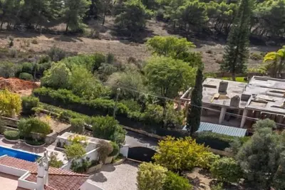 Image de Vue sur la mer! ! ! ! Wifi, 5x A \/ C, immense piscine, ambiance intime, immense (toit) terrasse (s)! ! !