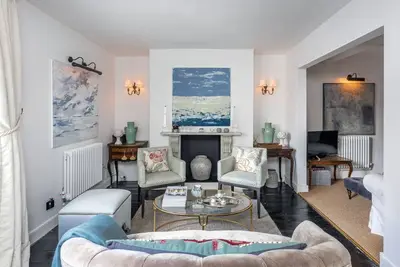 Image de Nouvelle maison de ville géorgienne de 5 chambres dans le centre-ville de luxe