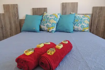 Image de Casa com 3 Quartos em Condomínio Geriba