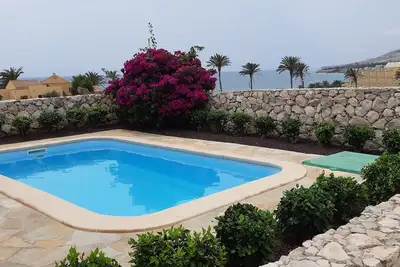 Image de Villa exclusive avec piscine privée, avec de magnifiques vues panoramiques sur l'océan