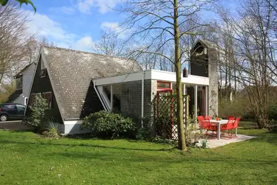 Image de Maison de vacances agréable dans le parc de vacances Aquadelta\/ Hoogerwerf