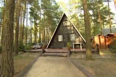 Finnhütte Seestern in the forest and almost directly on the lake (50m), between Dresden and Berlin