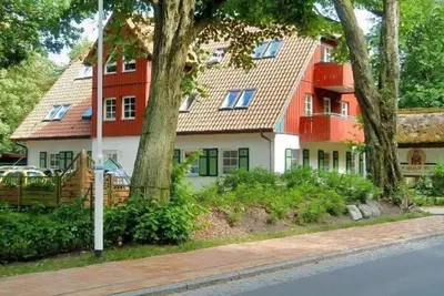Image de Près de la plage Appartement avec Vue sur la forêt Darßer, Wi-gratuit, lumineux, confortable, 5 min de la plage