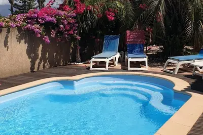 Image de Villa proche de la plage avec piscine privée et voitures de location
