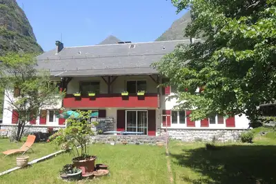Image de A la porte des cirques de Gavarnie/Troumouse/Estaubé, maison 8 pers vue montagne