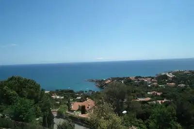 Image de Appartement au rdc dans villa Les Issambres, 6 personnes