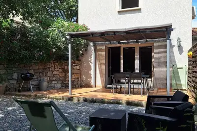 Image de Gîte de Bizac spot de baignade La Beaume 10mn à pieds proche de Ruoms