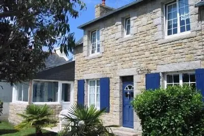Image de Maison de caractère, tout confort, à 500 m de la mer à l'Ile-Grande. (wifi)