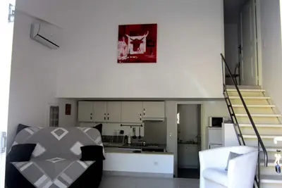 Image de Seasonal apartment in the heart of Maussane Alpilles, ideal for a couple