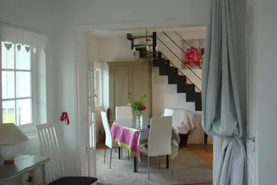 Image de Duplex  Pour  5  personnes- Tout A Pied plage marche port