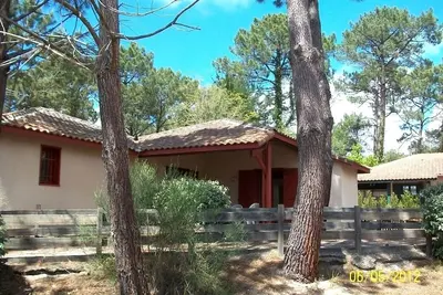 Image de Villa T2 à Moliets proche plage et golf avec piscine résidentielle