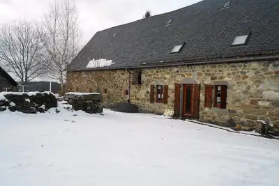 Image de maison de ferme rénovée