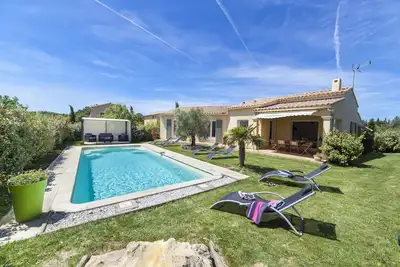 Image de Colonzelle Drome PROVENÇALE. Piscine privée et chauffée pour 6 personnes