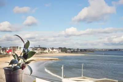 Image de Vue sur mer Larmor-Plage appartement bord de mer