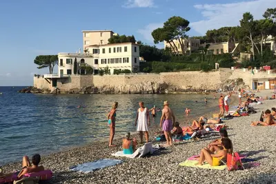 Image de Appartement entierement renove au coeur du village de Cassis