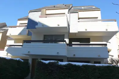 Image de appartement situé à 500 m du centre ville et 400 m des télécabines