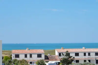 Location agréable avec vue directe sur la mer