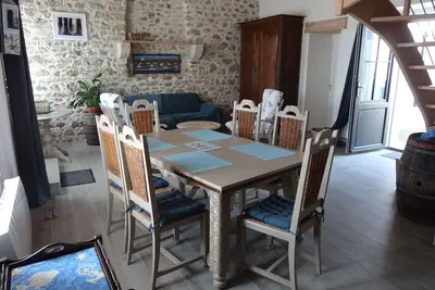 Image de Ile de Noirmoutier, L'Epine - Belle maison traditionnelle en pierre