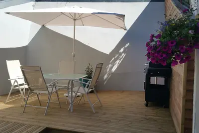 Image de Gîte de bord de mer avec terrasse à Fécamp, plage à 2 minutes à pieds