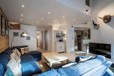 Image de Apt**** Grand Confort 10pl. Les Coches vue Mont-Blanc, ski au pied. The place 2b