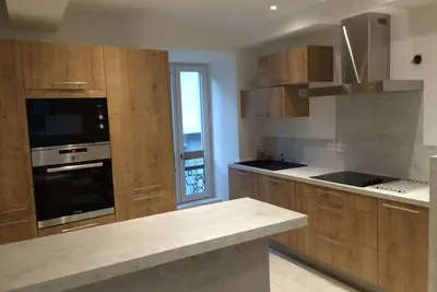 Image de Maison De Rue T3 Centre Ville St Lary Soulan 100m2 Avec Jardin