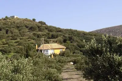 Image de Crète - maison isolée – Sans vis-à -vis – piscine privée